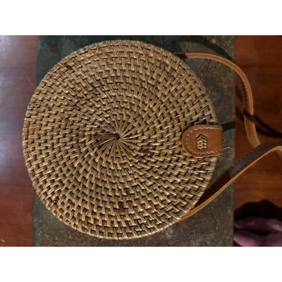 Handwoven round Rattan straw brown tan Purse shoulder bag leather strap - Picture 5 of 9
